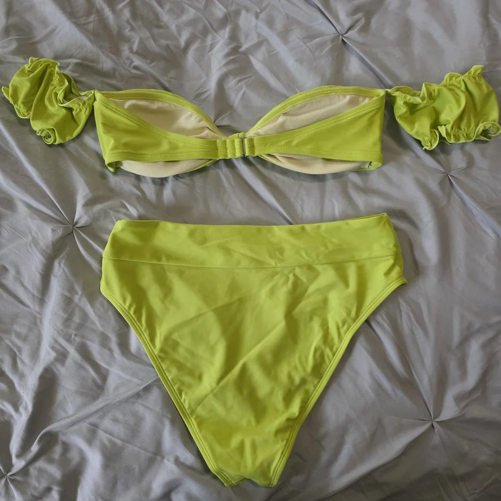 Neon Yellow Off-Shoulder Bikini Set - Picture 4 of 5